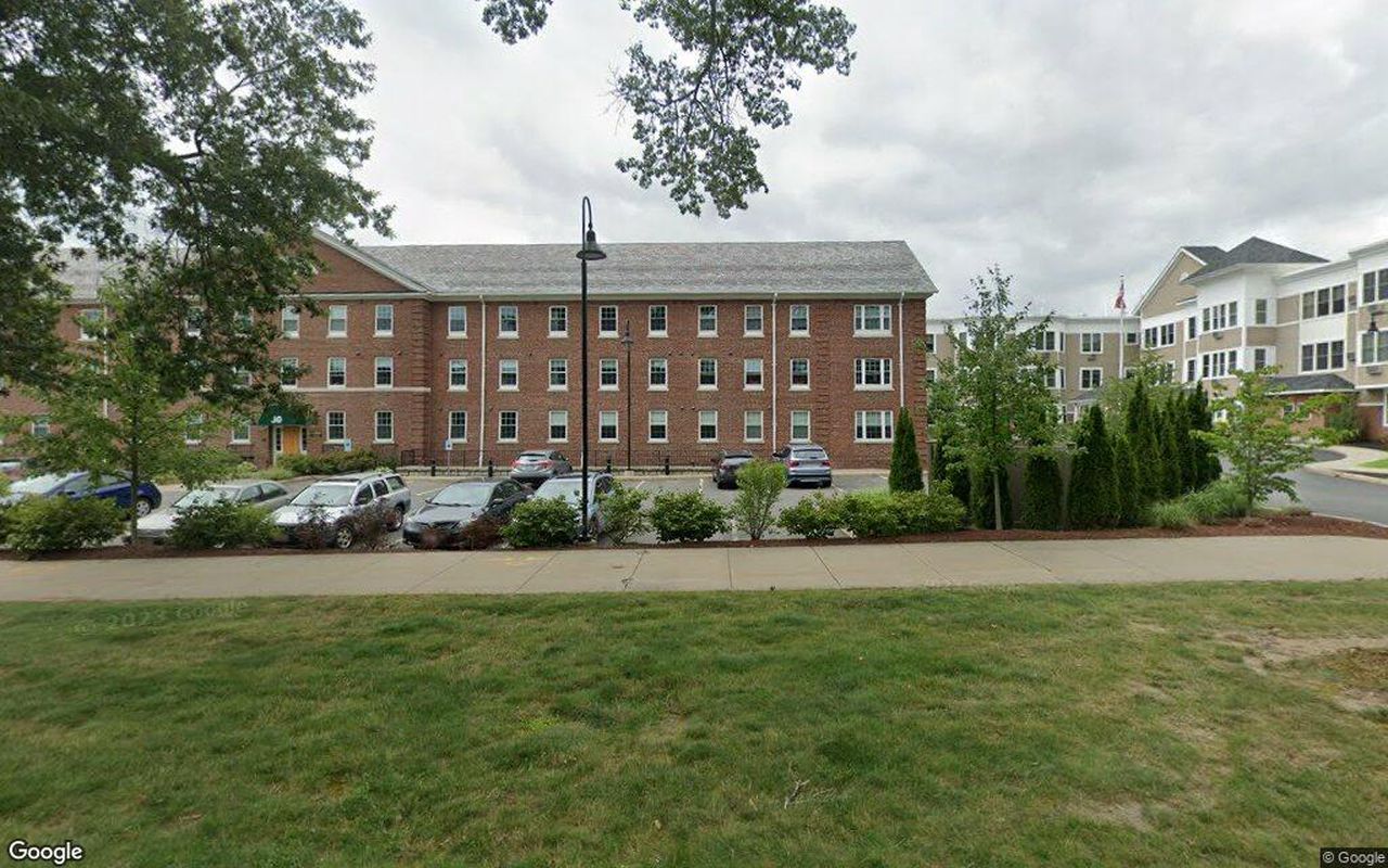 30 Village Hill Road, Northampton, MA