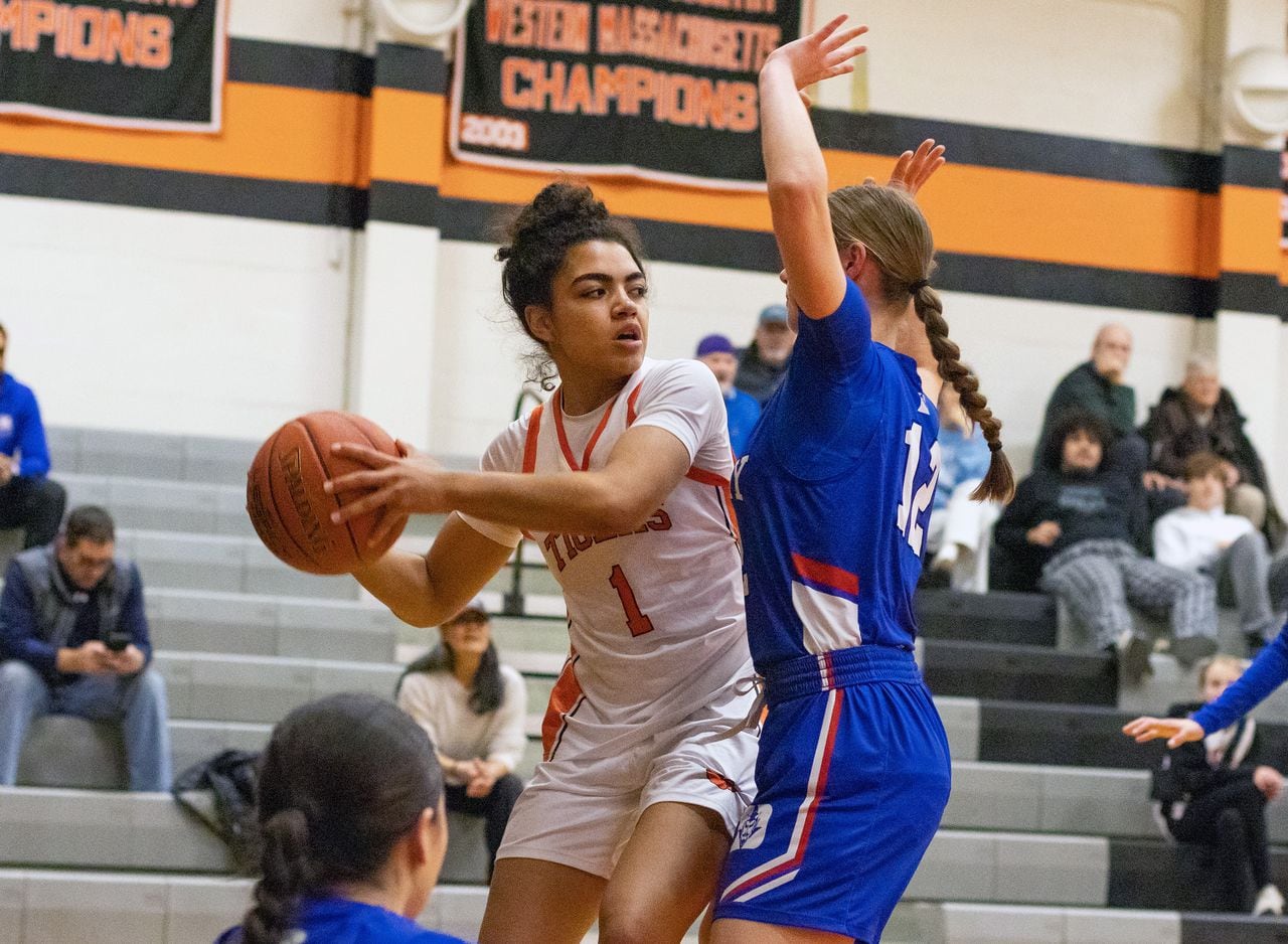 South Hadley girls basketball vs. Drury