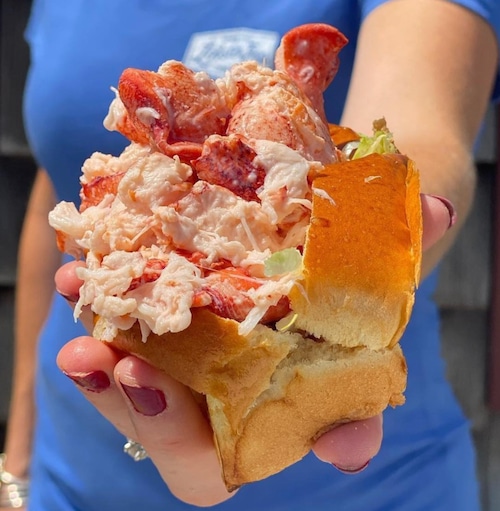 Lobster roll