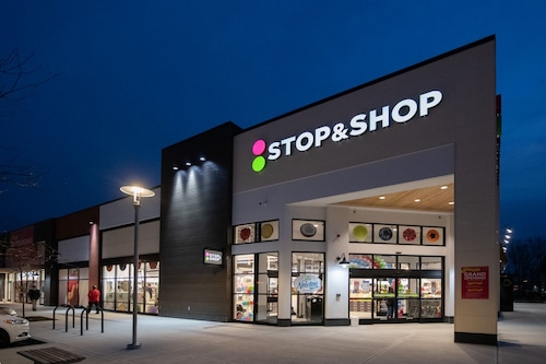 Stop & Shop opens new concept store in Newton