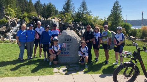 Honor Roll bike riders roll to Wyoming to honor fallen law enforcement officers