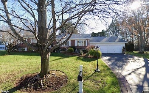 34 Mayflower Road, Winchester, MA