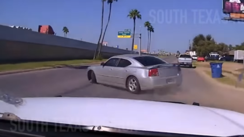 Video: Suspected gang member drops off smuggled immigrants before high-speed pursuit, arrest