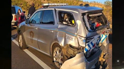 Colorado state trooper struck, injured while responding to crash on Highway 115