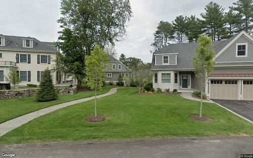 35 Woodmere Drive, Milton, MA