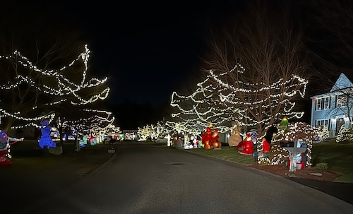 Raynham Christmas Neighborhood