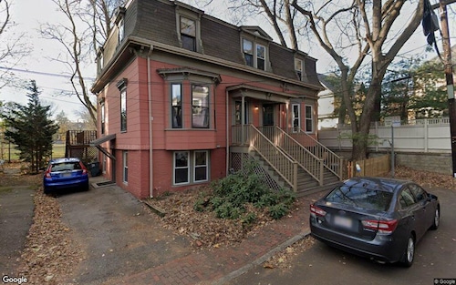 21 Sacramento Place, Cambridge, MA