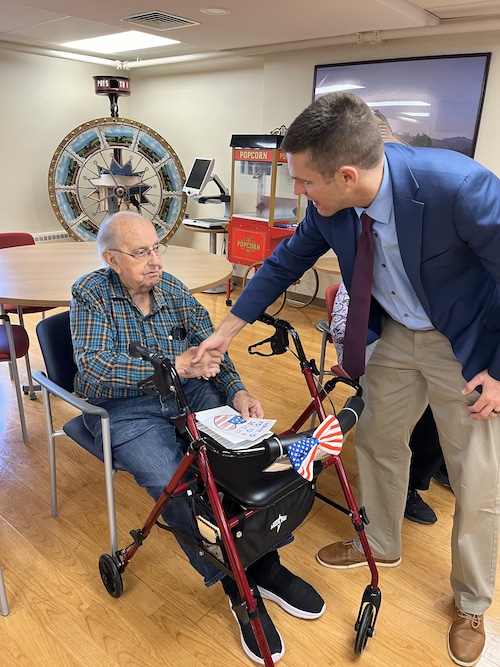 State Sen. John Velis delivers letters from students to Holyoke Veterans Home