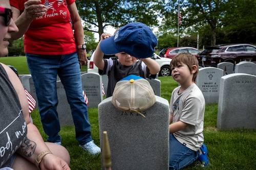 Memorial Cemetery 