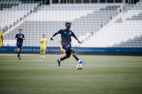 Damario McIntosh playing for Revs II.