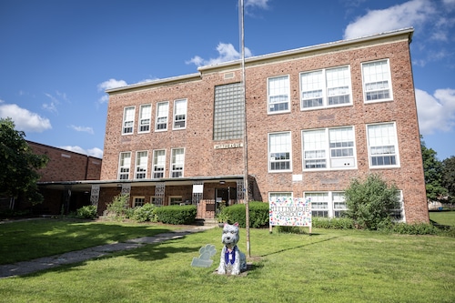 Mittineague School