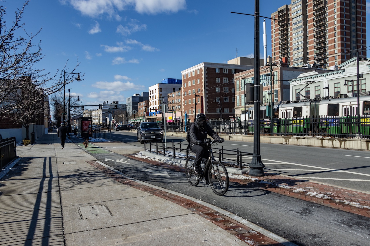Boston bike lanes