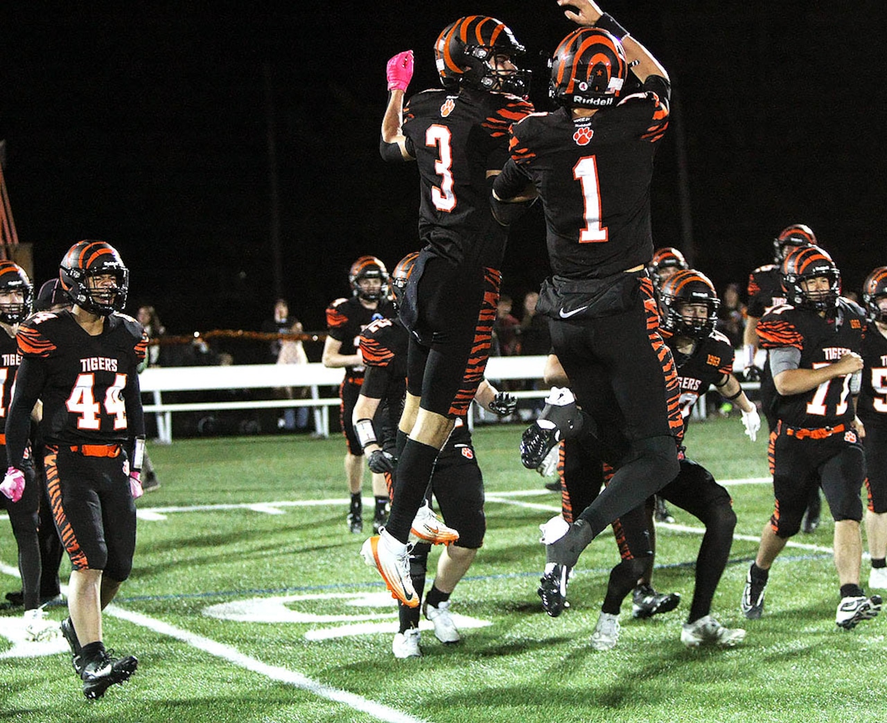 Lee vs South Hadley Football 10/24/25
