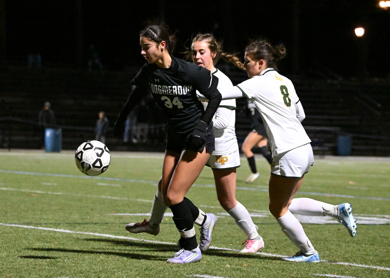 Longmeadow girls soccer