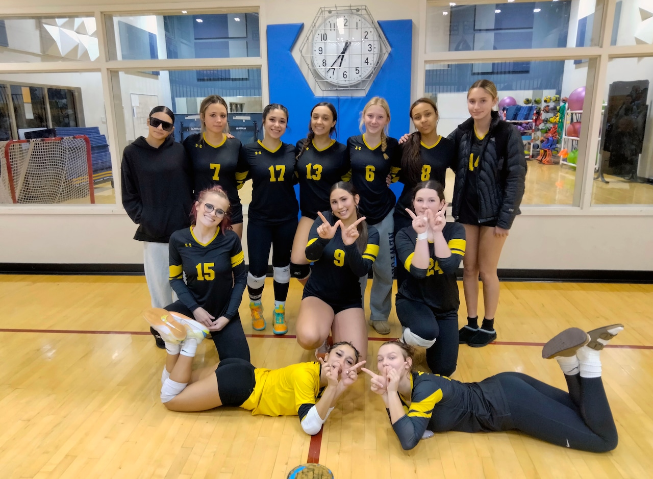 Smith Voc girls volleyball