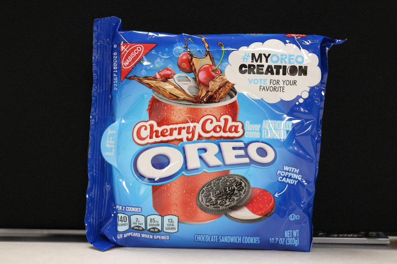 Cherry Cola Oreo