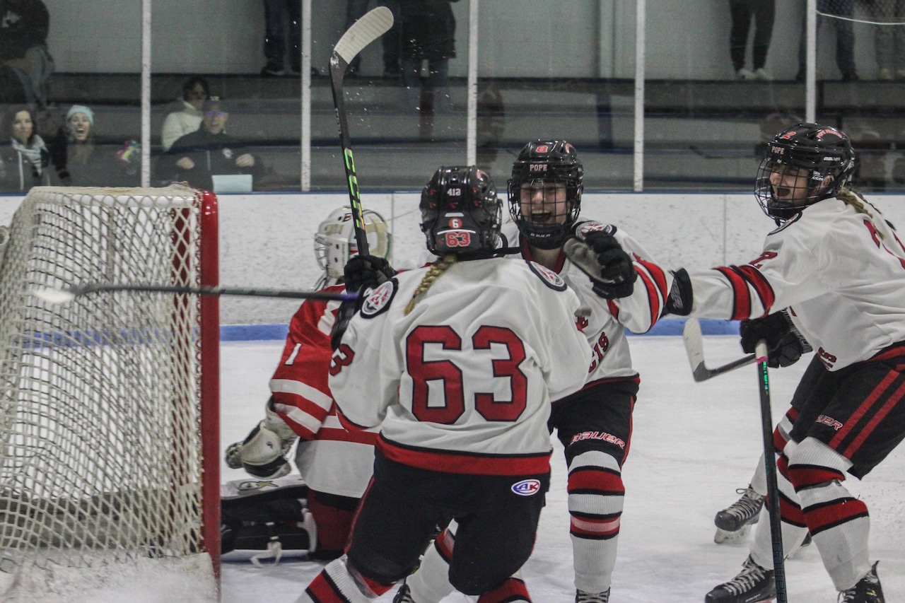 Barnstable vs. Pope Francis girl's varsity ice hockey 02/14/2025